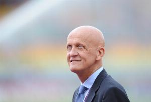 乌拉圭vs沙特比赛时裁判组将穿粉色裁判服！FIFA：向迈阿密致敬